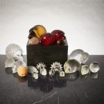 678523 Glass sculptures